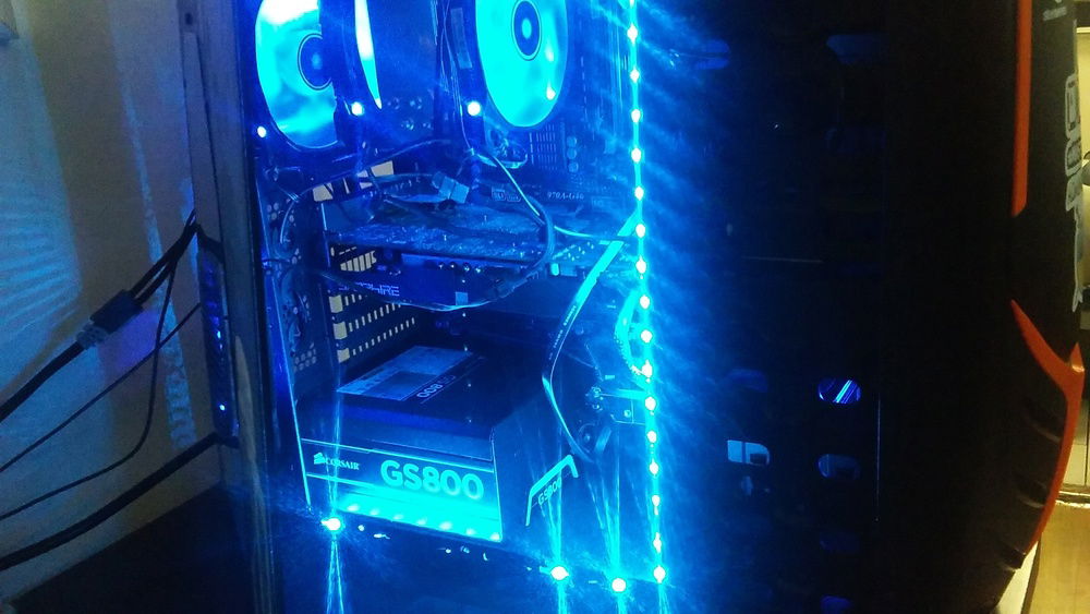 Pre-760T Tower Interior [Raidmax Super Viper]