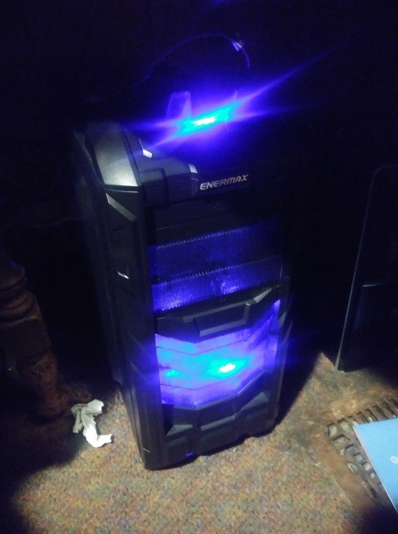 enermax coenus on first power up with led fan lights