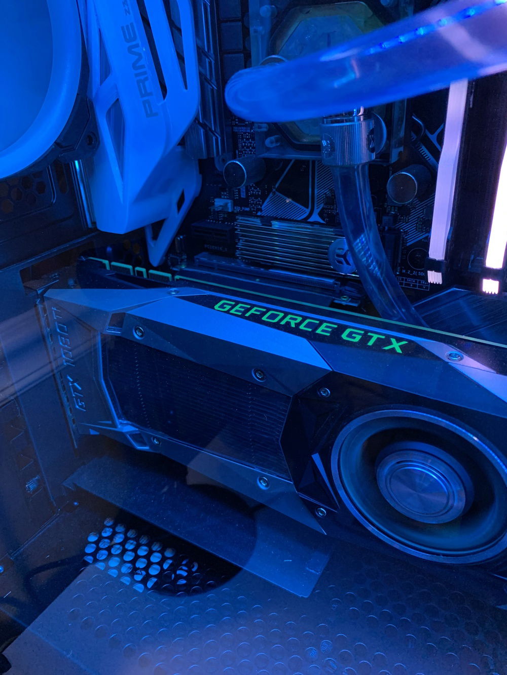 Vertical Bracket, Riser Cable, and SSD Heatsink