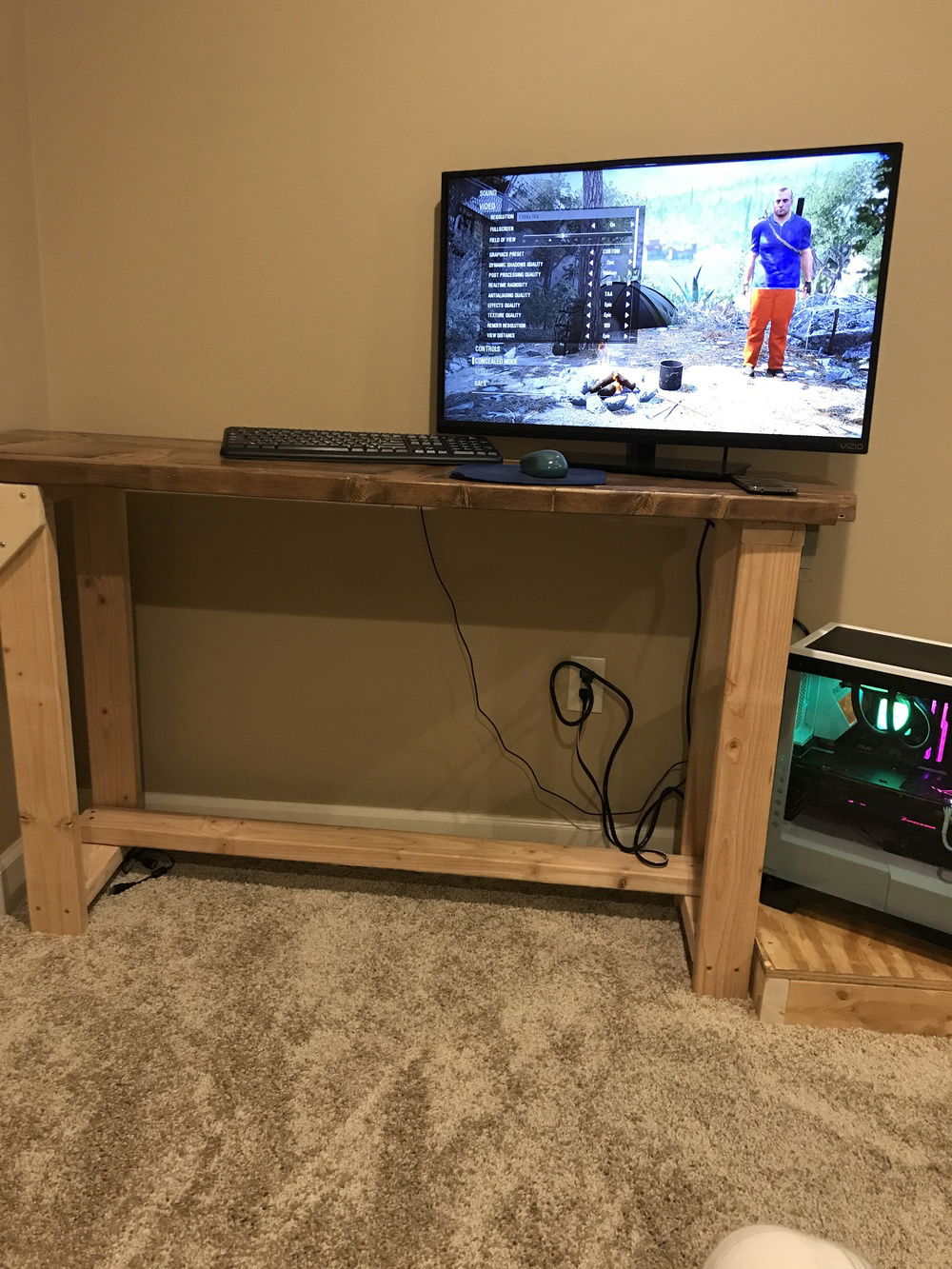 Crafting LVL 99 desk made with old wood I found in the garage